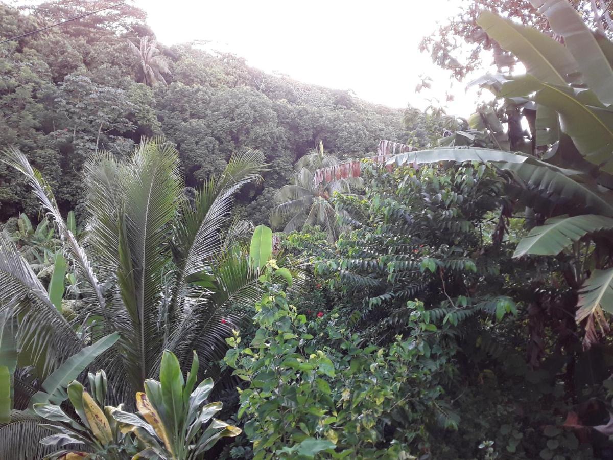Royal Here Hotel Faaa Bagian luar foto