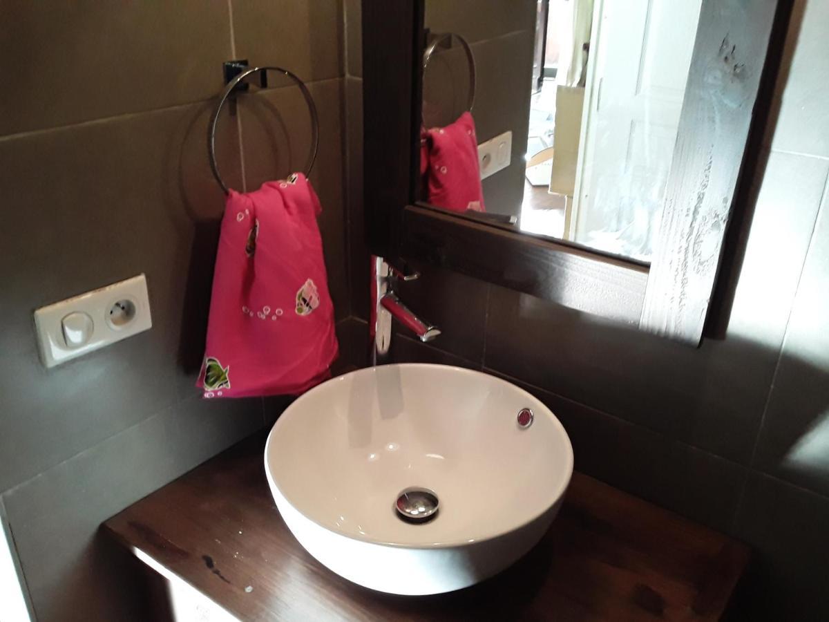 Royal Here Hotel Faaa Bagian luar foto